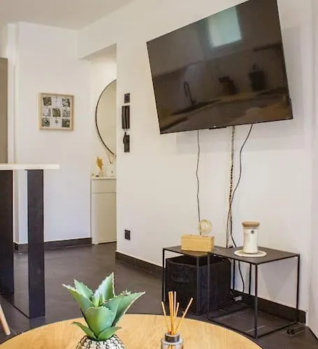 Le Captain Apartment *